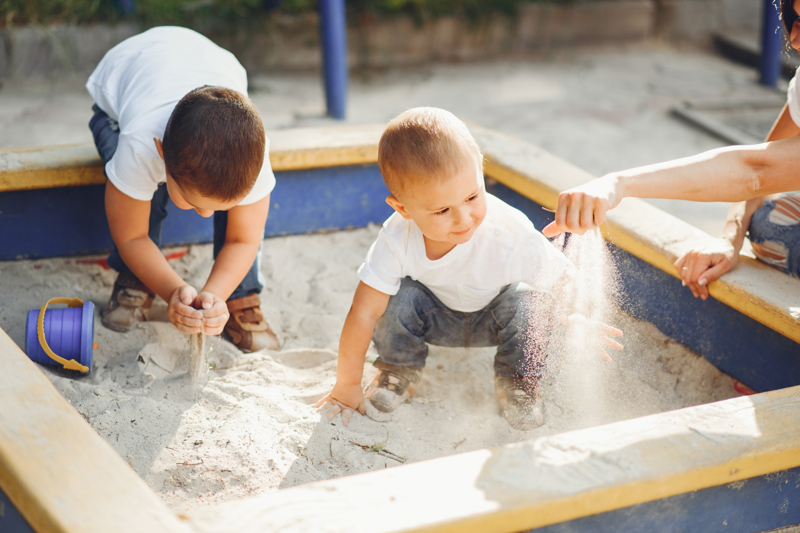 Comment choisir un bac à sable pour son enfant ? - Blog King Jouet